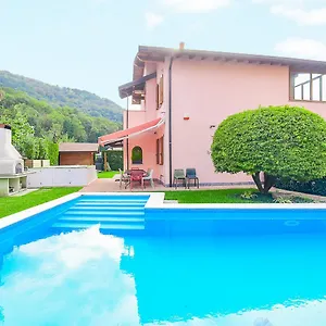 Ferienhaus Jane E Jolie Private Swimming Pool, Valbrona